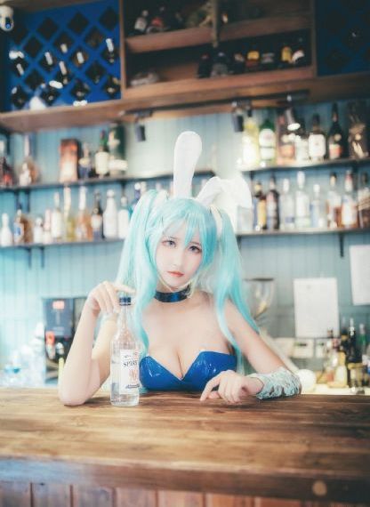地下室偶像番剧sana第一集_快播高清无删减WWW